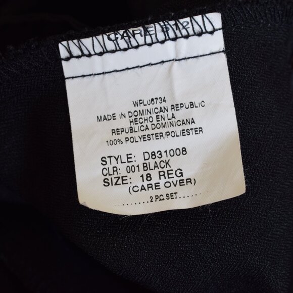 Vintage 90s Black Pleated Polyester Straight Leg Pants | 28 waist‎ - Picture 7 of 9